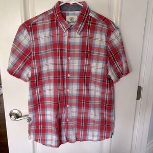 Roebuck & Co. Plaid Short Sleeve Button Down Shirt